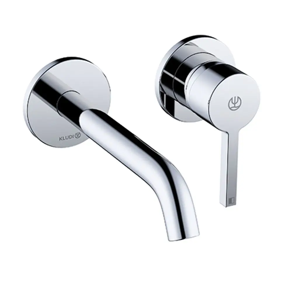 Wandmontierter Wasserhahn in Chromoptik von Kludi mit einem langen Auslauf und einem Steuerhebel. Minimalistisches Design, geeignet für moderne Badezimmer.